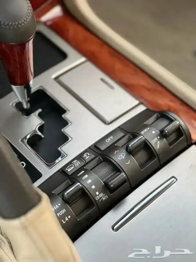 ( تم البيع ) جيب لكزس LX570 موديل 2013 نظيف جدا 27