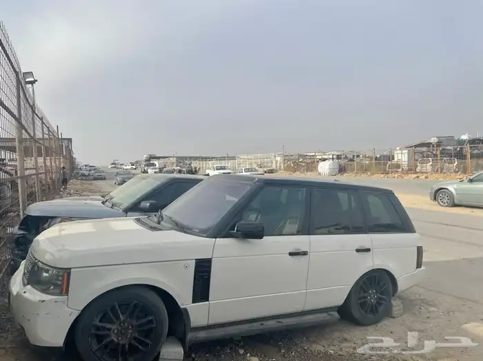 رنج روفر قطع غيار 3