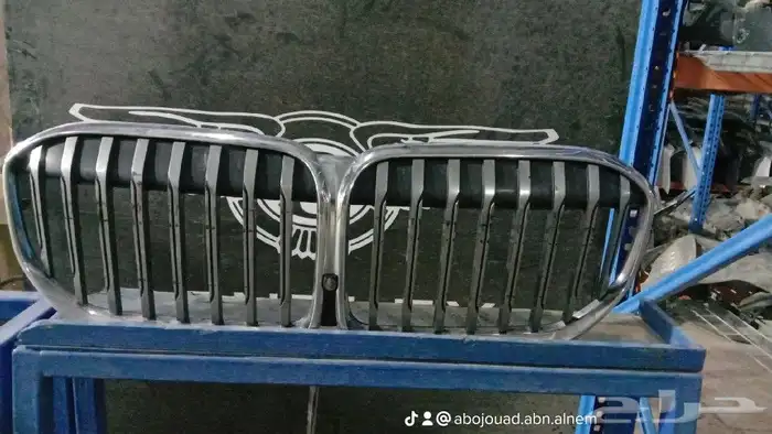 بي ام دبليو 700 1