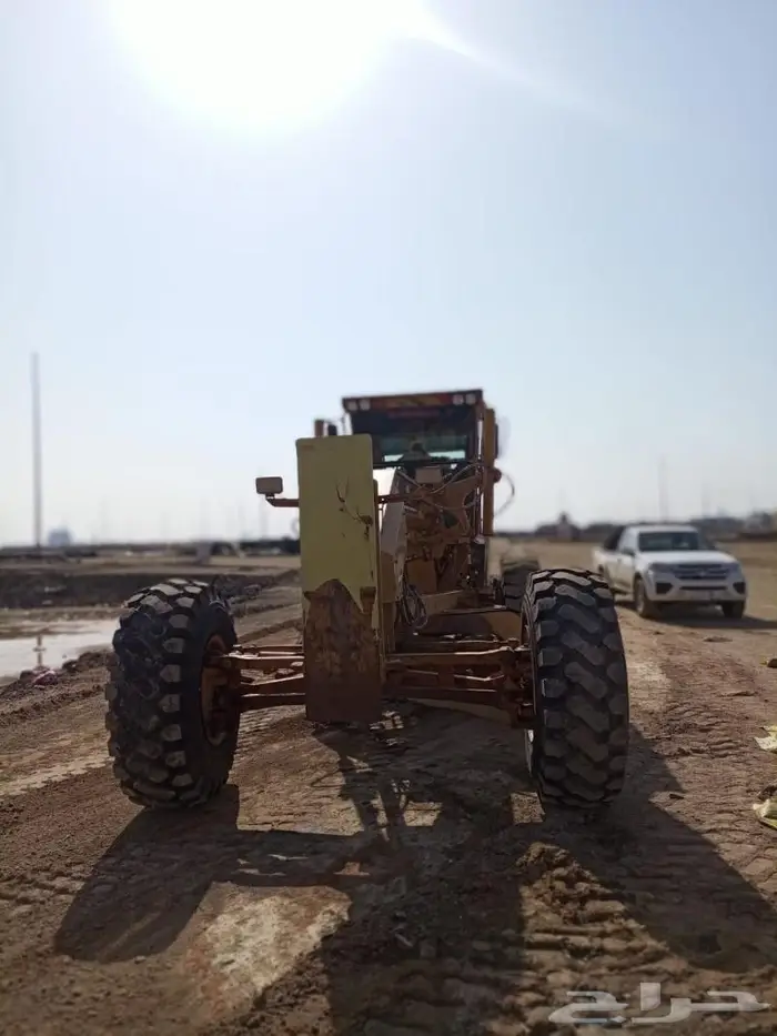 يوجد لدينا معدات للايجار جريدل G14 وجريدل H14 4