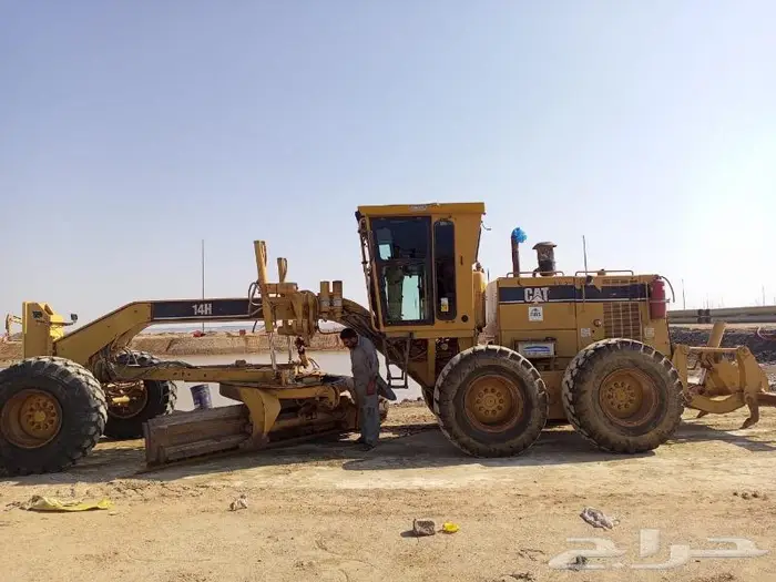يوجد لدينا معدات للايجار جريدل G14 وجريدل H14 8