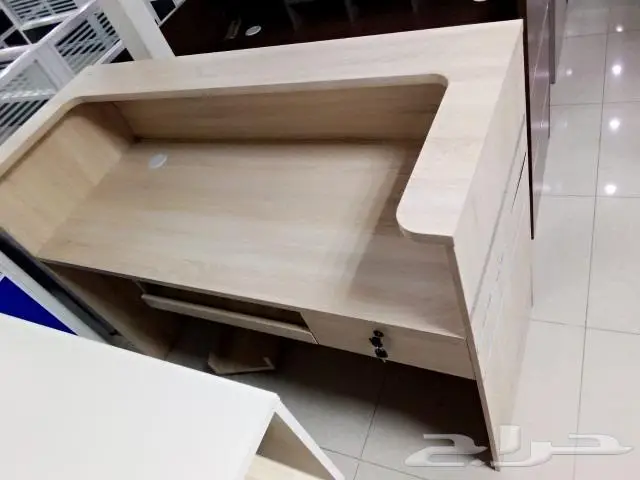 كاونتر استقبال 8