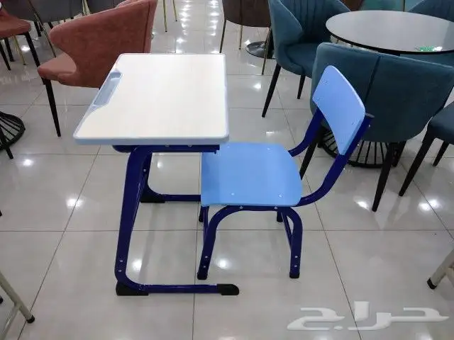 طاولات مدرسية جديدة 3