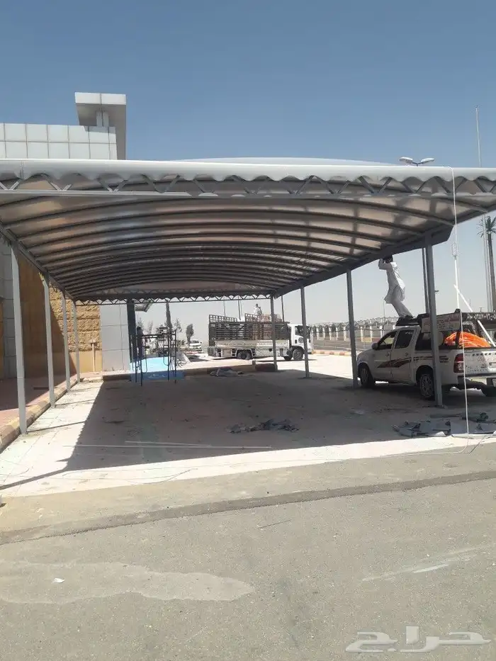 مظلات وسواتر 13