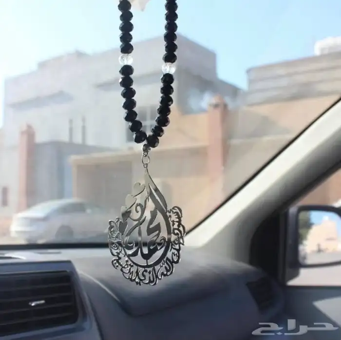 تعليقات سياره مع كسرت العود بالاسم الي ودك 16