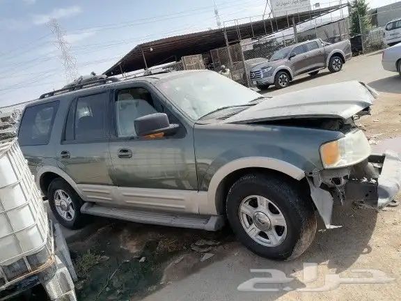 فورد اكسبدشن 2006للبيع قطع غيار فقط 2