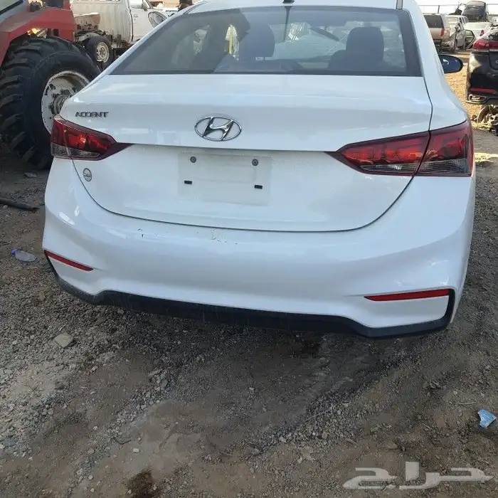 اكسنت 2020 قطع غيار تشليح 3