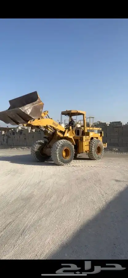 معدات ثقيله للايجار 2
