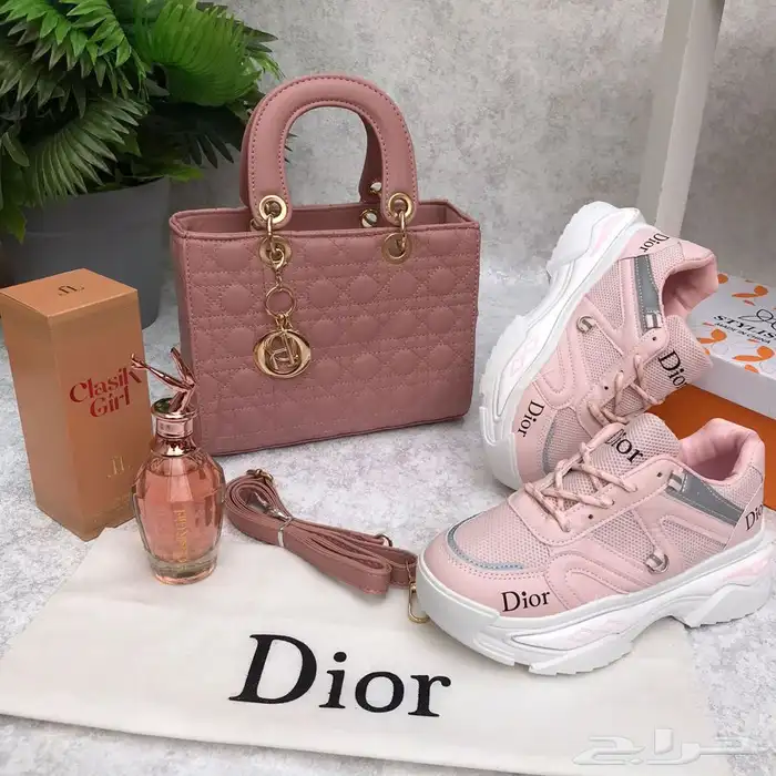 هدايا نسائيه فخمه 70