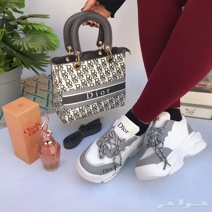 هدايا نسائيه فخمه 95