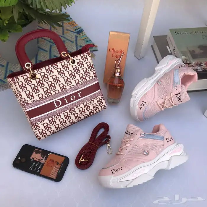 هدايا نسائيه فخمه 96