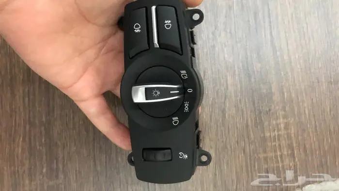 مقابض ابواب داخلية بي ام دبليو ازرار ريش مكيف 10