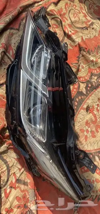 شمعات كامري. 2018-2020. اصلي وكاله 8