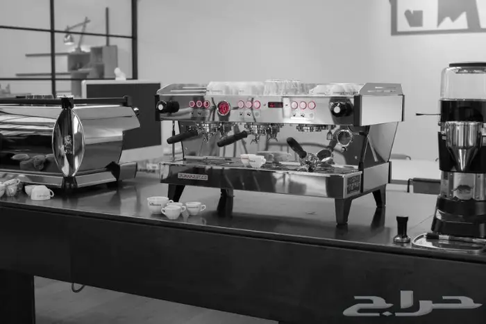 Lamarzocco تاجير مكينة اسبريسو صيانة مكاين 35