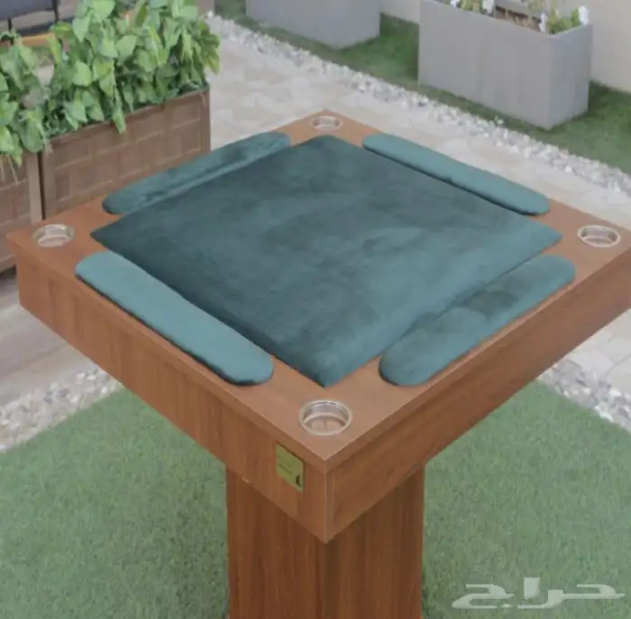 طاولة لعبة بلوت كبيرة 1