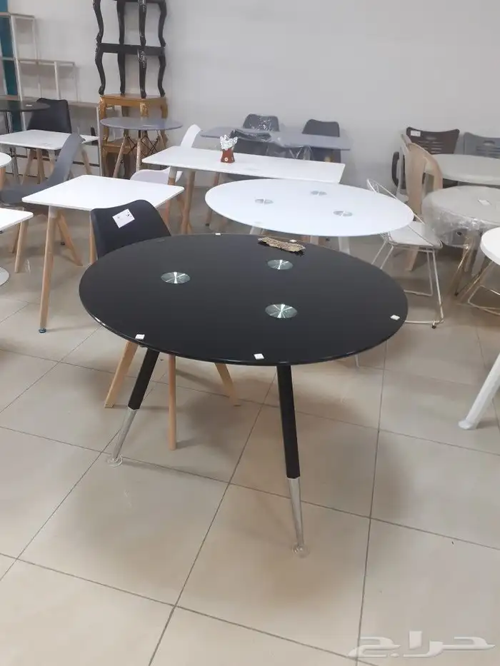 مكتب زجاج عروض 7