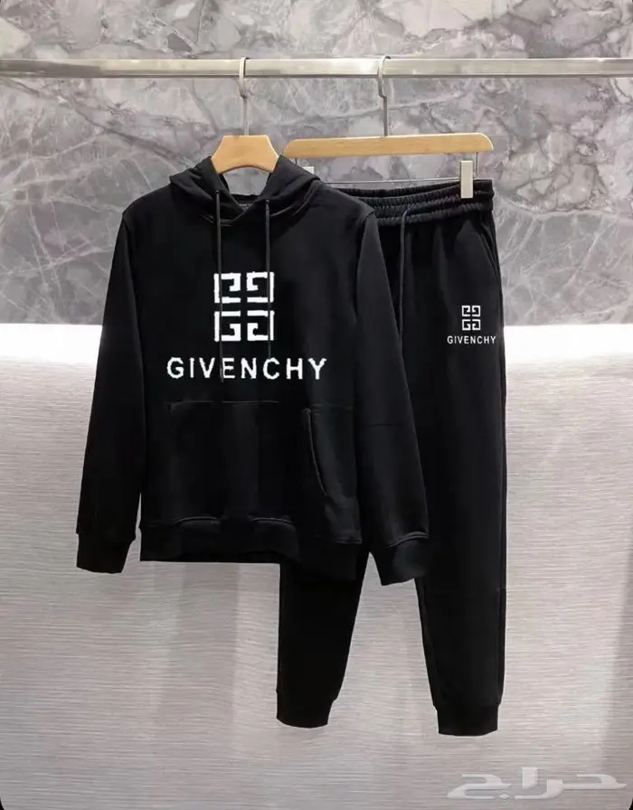 جواكت لويس فيتون وفندي ماركات متعددة 48