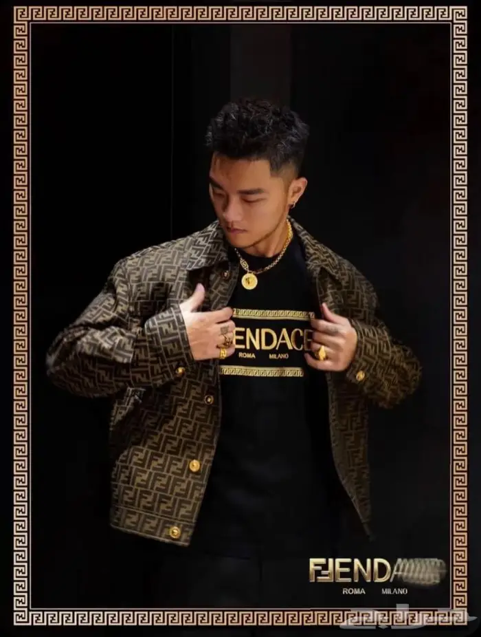 جواكت لويس فيتون وفندي ماركات متعددة 0