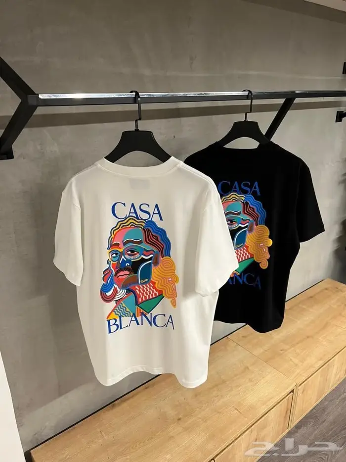 جواكت لويس فيتون وفندي ماركات متعددة 35