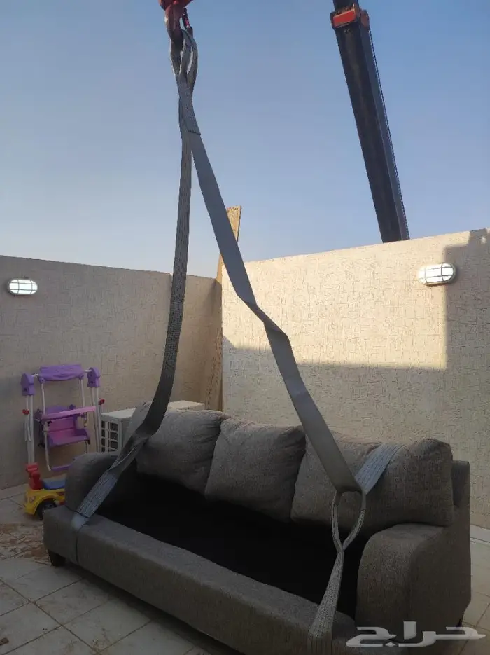 رافعات تحميل ورفع الكنب والاثاث المنزلي 1