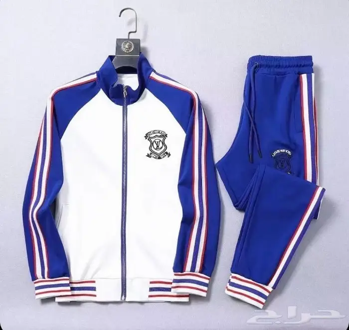 جواكت لويس فيتون وفندي ماركات متعددة 45