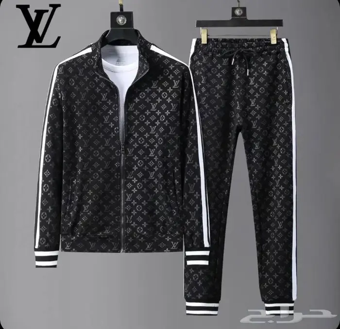 جواكت لويس فيتون وفندي ماركات متعددة 89