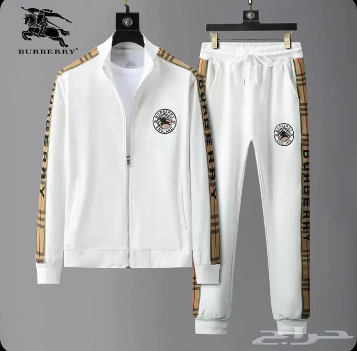 جواكت لويس فيتون وفندي ماركات متعددة 97