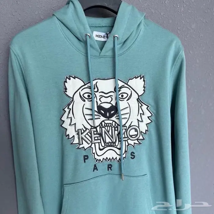 جواكت لويس فيتون وفندي ماركات متعددة 61