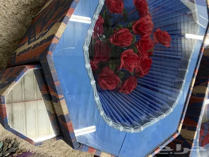 طاولات نظيفة 1