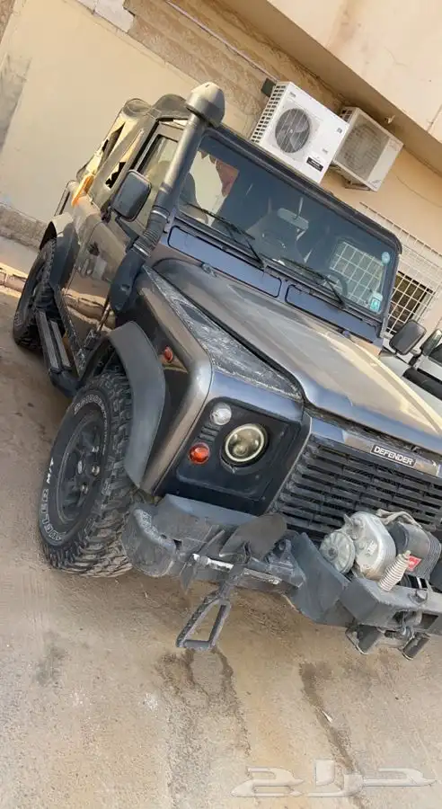 خبير لاندروفر 71
