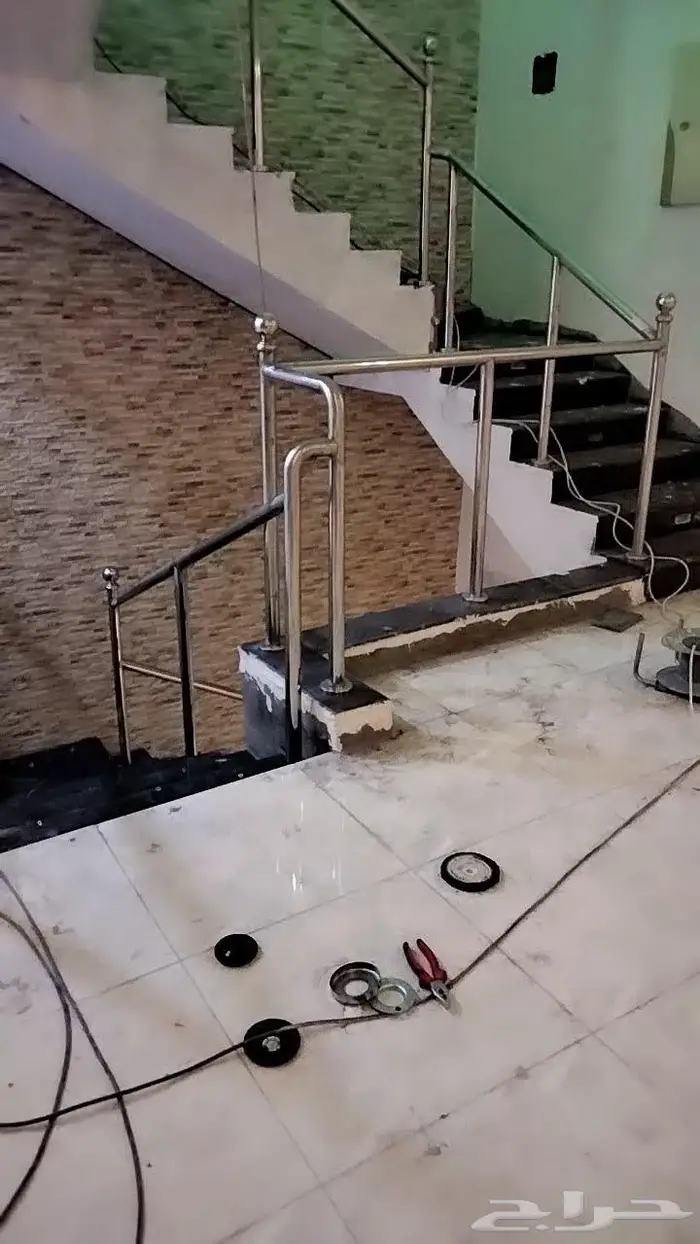 حدادة في ابها 21