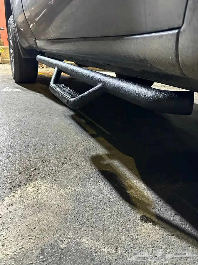 دعاسات جانبيه شكل رياضي اسود 0