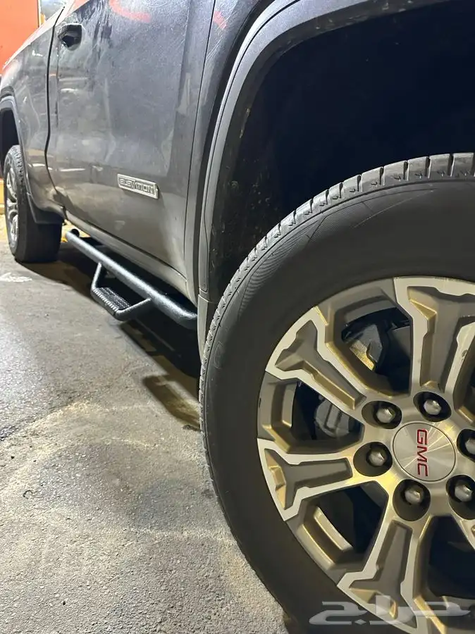 دعاسات جانبيه شكل رياضي اسود 1