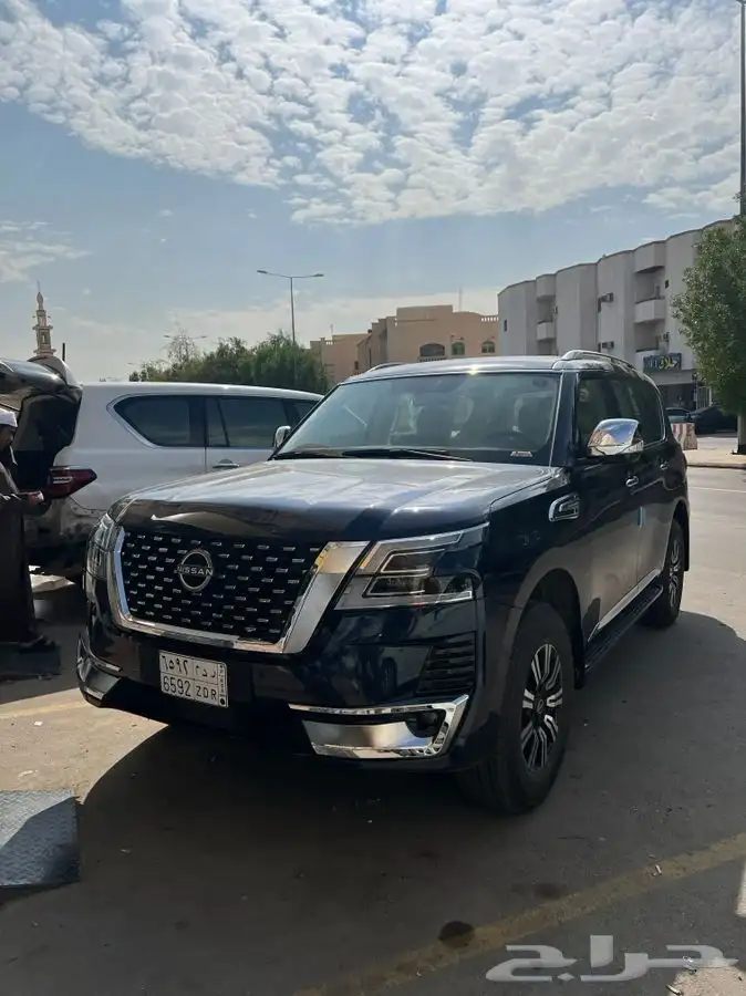 شبك نيسان باترول بلاتينيوم 2022جنوط اكسسورات سله نياكل 3