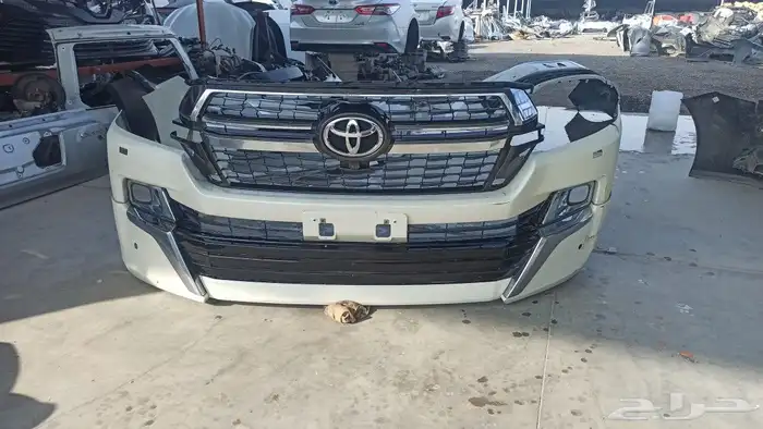 صدام امامي جيب لاند كروزر موديل 2018___2019___2020___2021 4
