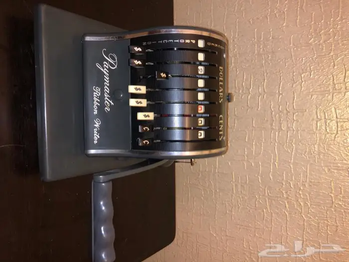 2 الة حاسبة وشيكات انتيك antique check writer 0