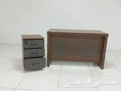 مكاتب فاخرة مع سكرتارية وادراج 5
