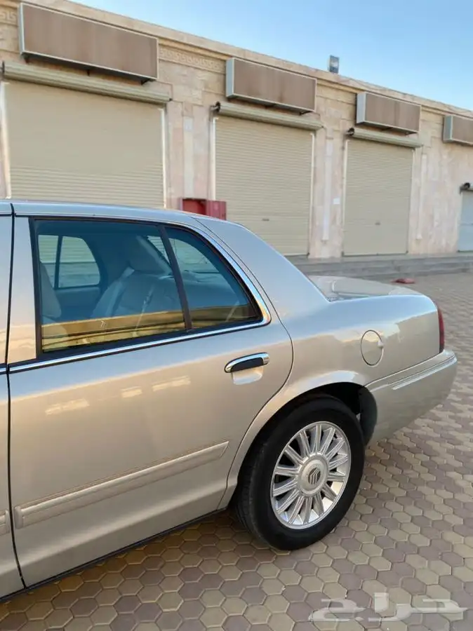 جراند ماركيز 2009 .. تم البيع .. 10