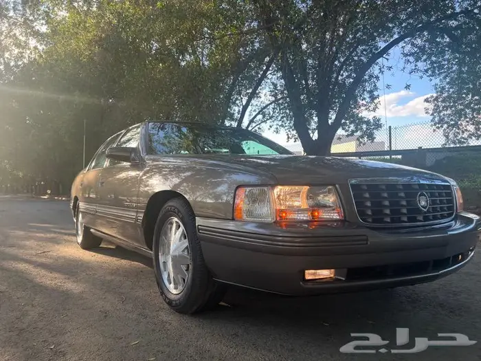 كاديلاك كونكورس جديد مخزن اصفار 12