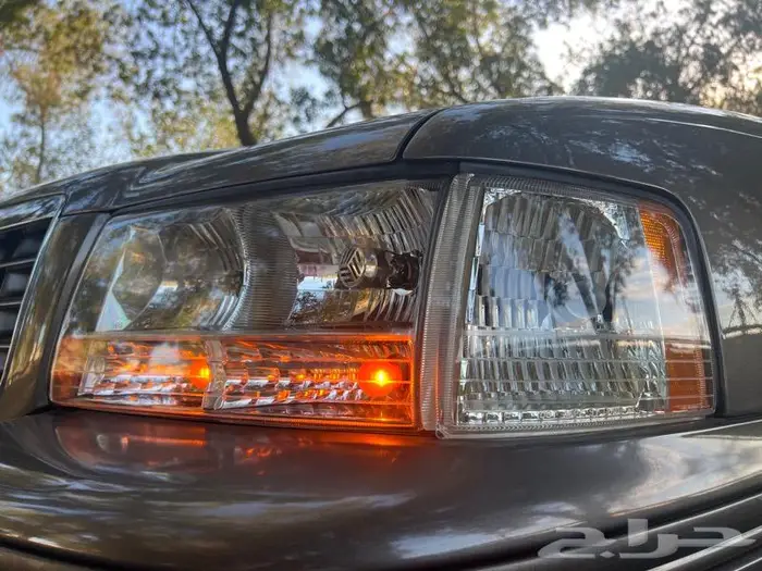 كاديلاك كونكورس جديد مخزن اصفار 13