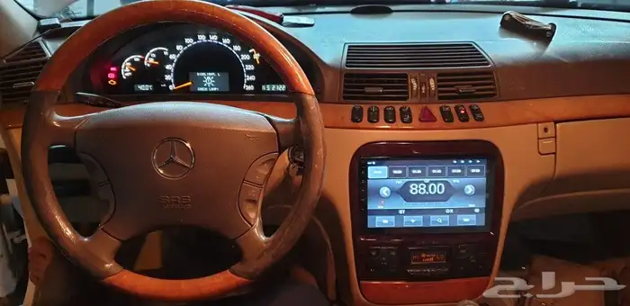 شاشة مرسيدس فياقرا 2002 مع كامره خلفية 2