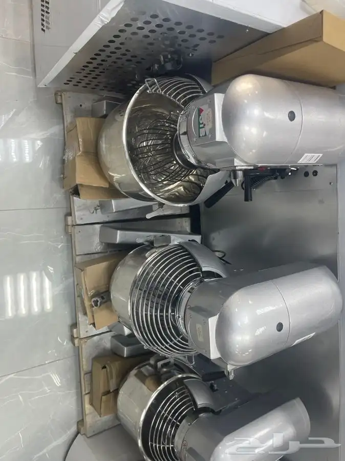 يوجد لدينه عجانه وخفق بجميع المقاسات 1