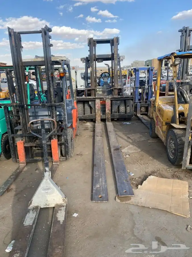 تأجير فور كلفت رافعة شوكية بانواعها كرينات ونش 5