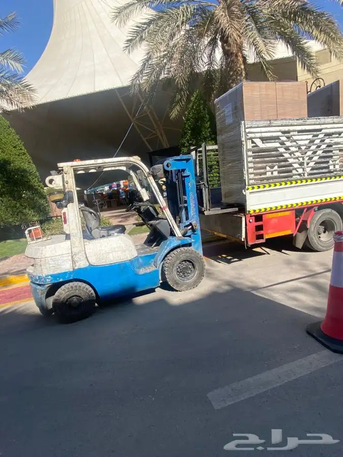 تأجير فور كلفت رافعة شوكية بانواعها كرينات ونش 4