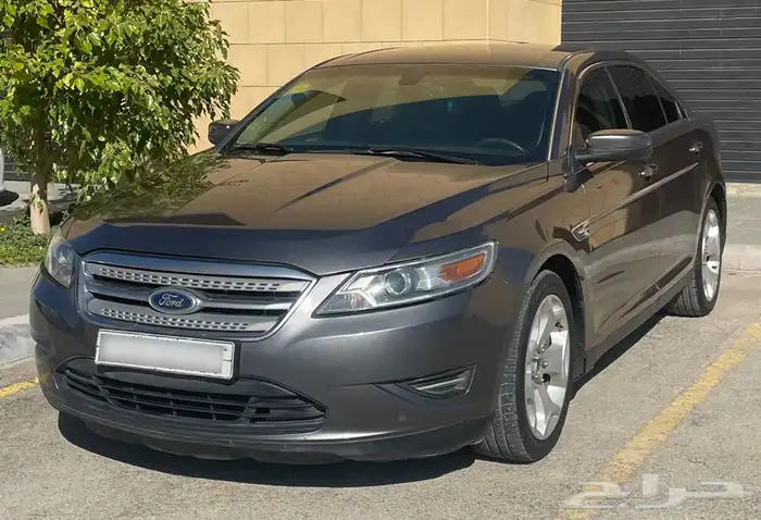 فورد تورس SLE موديل(2011) 10