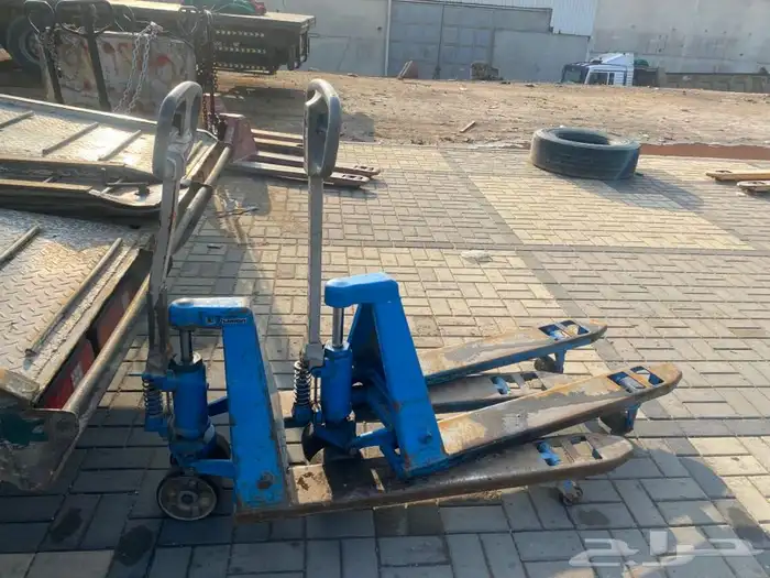 تأجير فور كلفت رافعة شوكية بانواعها كرينات ونش 16