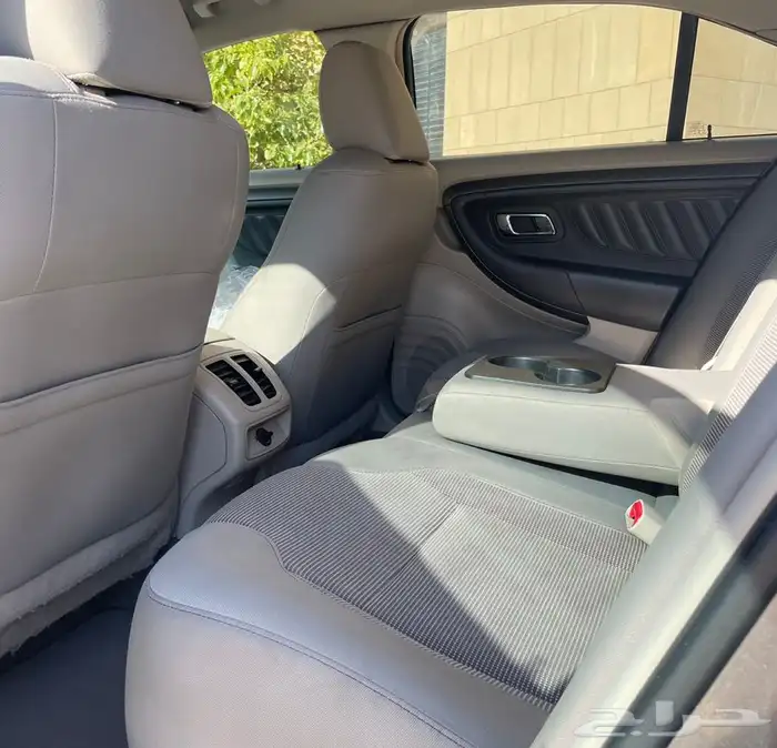 فورد تورس SLE موديل(2011) 17