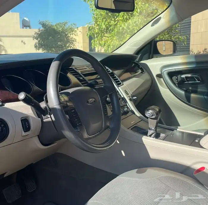 فورد تورس SLE موديل(2011) 15