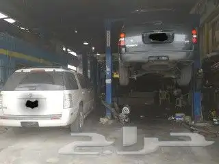 مختص صيانة أكسبلور مكاين وقيرات 10