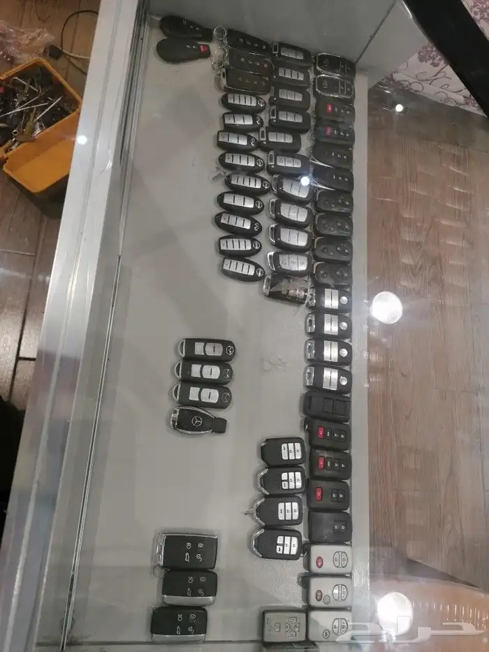 برمجه جميع رموتات السيارات ضايع او اسبير 0
